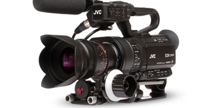 La gamma 4K di JVC