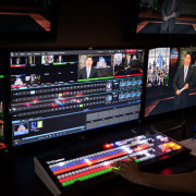 Newtek avanza dolcemente