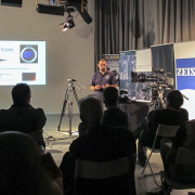 Arriverà a dicembre il camcorder Sony FS5