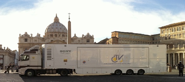 Papa Francesco ha ricevuto in udienza privata i leader di Eutelsat, Globecast e Sony
