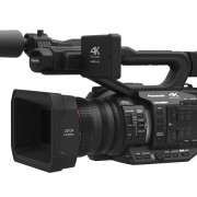 Panasonic annuncia al NAB la serie UX di camcorder 4K