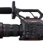 Prezzo e specifiche tecniche della telecamera da cinema compatta AU-EVA1 Panasonic