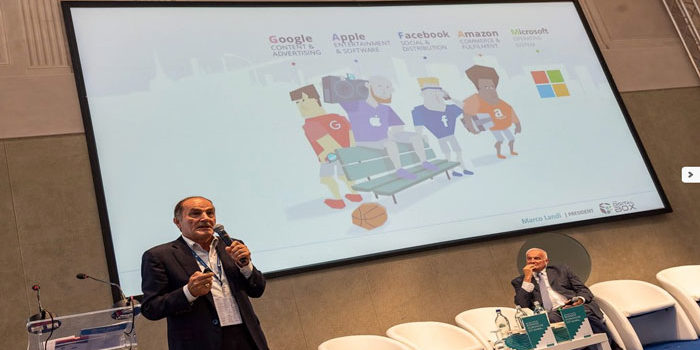 L'ex top manager (italiano) di Apple: "L'Europa deve tornare protagonista dell'innovazione"