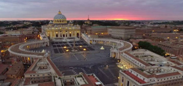 Covid time, la presenza multimediale della Chiesa per raggiungere i fedeli