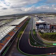 Formula 1: quattro gran premi si aggiungono alla stagione. Forse con porte aperte al pubblico
