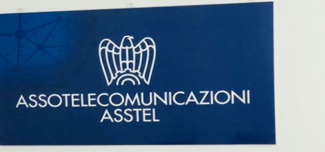 Telco, continua il calo dei ricavi