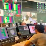 Un banale incendio 'spegne' molti canali tv in tutta la Gran Bretagna per ore